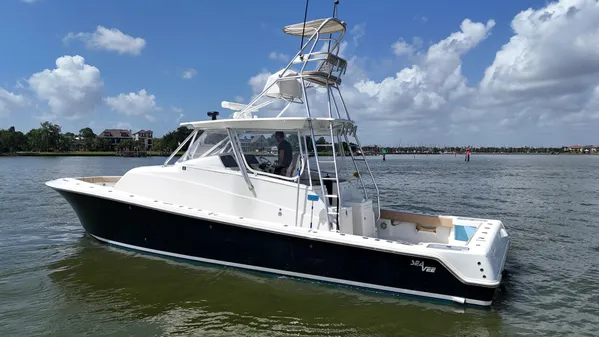 SeaVee 430 Fisharound image