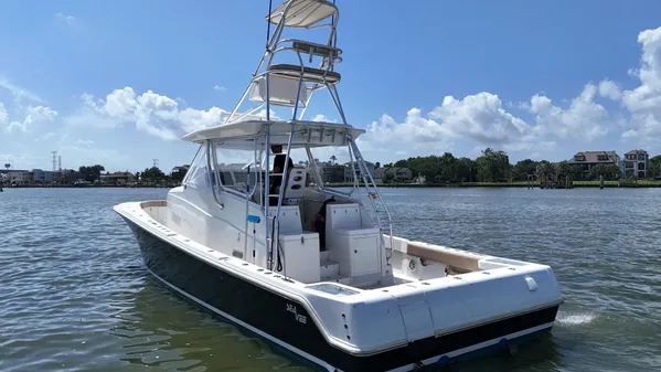 SeaVee 430 Fisharound image