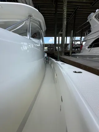 SeaVee 430 Fisharound image