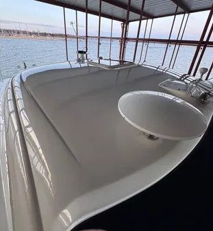 Sea Ray 38 Sundancer image