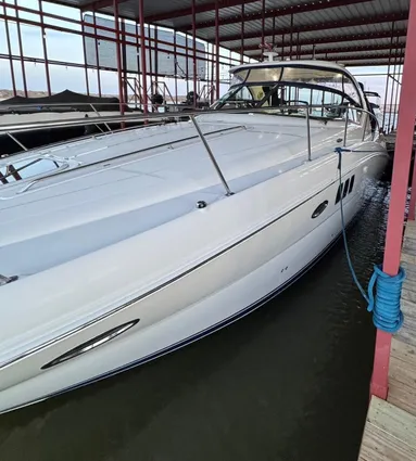 Sea Ray 38 Sundancer image