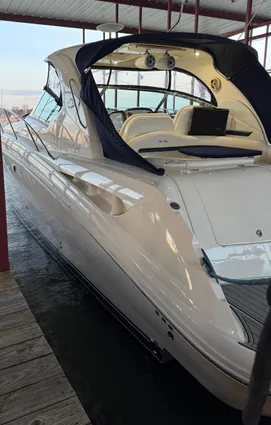 Sea Ray 38 Sundancer image