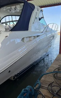 Sea Ray 38 Sundancer image