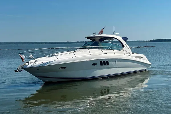 Sea Ray 38 Sundancer image