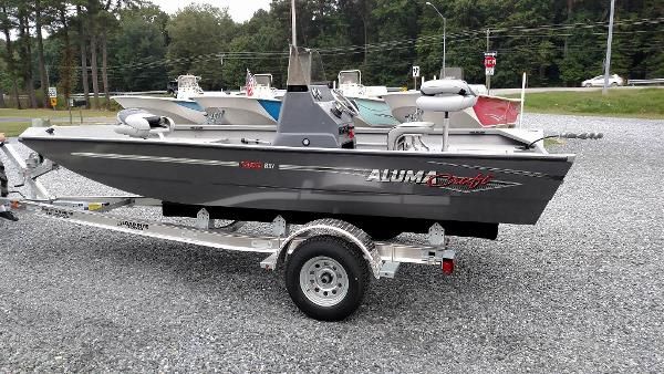 Alumacraft MV1860 AW Bay - main image
