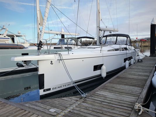 Beneteau OCEANIS-46-1 - main image