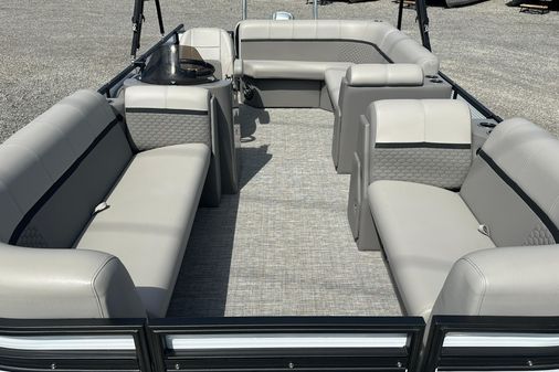 Qwest E-CLASS-820-LANAI-LT image