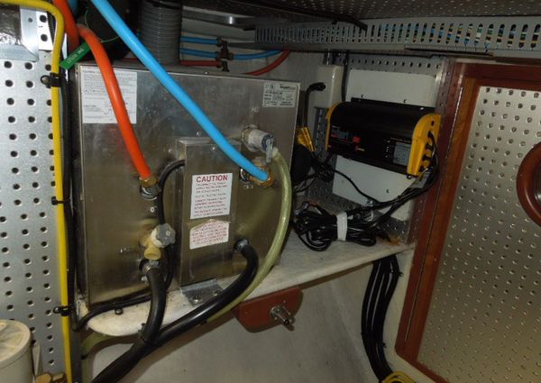 President 42-PERFORMANCE-TRAWLER image