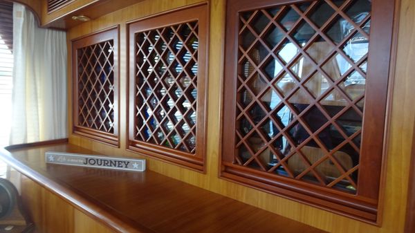 President 42-PERFORMANCE-TRAWLER image