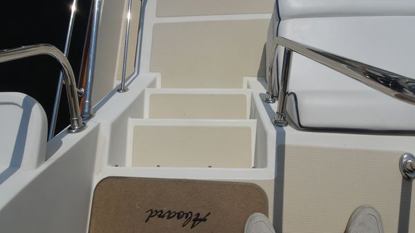 President 42-PERFORMANCE-TRAWLER image