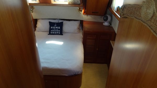 President 42-PERFORMANCE-TRAWLER image