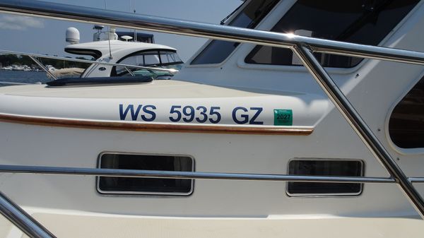 President 42-PERFORMANCE-TRAWLER image