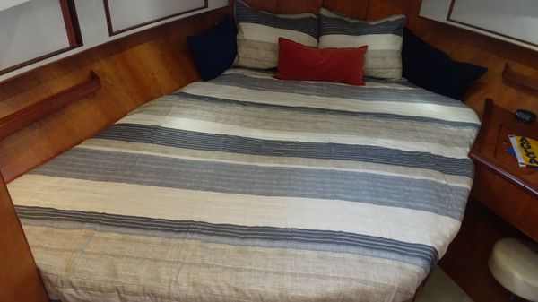 President 42-PERFORMANCE-TRAWLER image