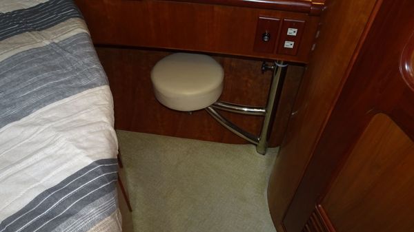 President 42-PERFORMANCE-TRAWLER image