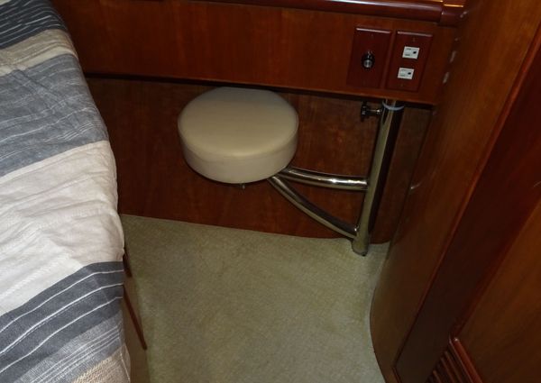 President 42-PERFORMANCE-TRAWLER image