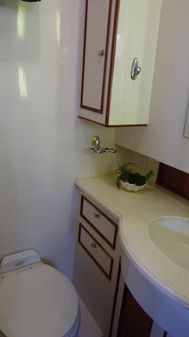 President 42-PERFORMANCE-TRAWLER image