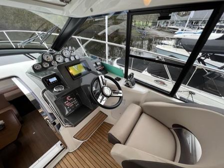 Bavaria S33 HT image