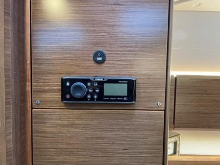 Bavaria S33 HT image