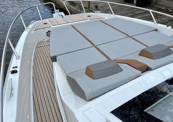 Beneteau GRAN-TURISMO-32 image
