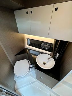 Beneteau GRAN-TURISMO-32 image