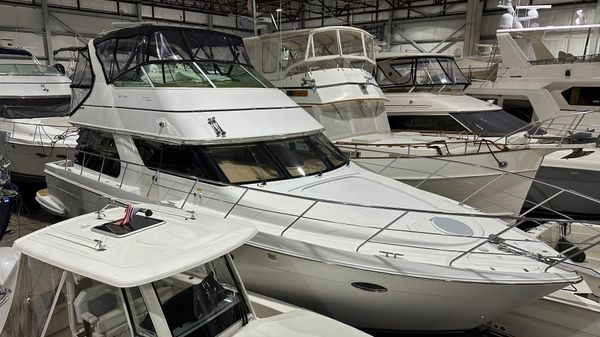 Carver 450 Voyager Pilothouse 