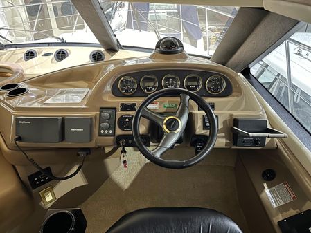 Carver 450-VOYAGER-PILOTHOUSE image