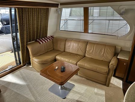 Carver 450-VOYAGER-PILOTHOUSE image