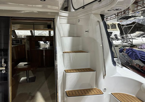 Carver 450-VOYAGER-PILOTHOUSE image