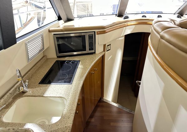 Carver 450-VOYAGER-PILOTHOUSE image