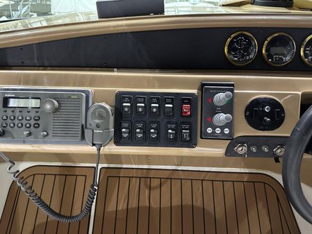 Carver 450-VOYAGER-PILOTHOUSE image