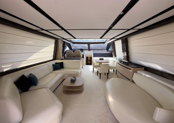 Azimut S8 image