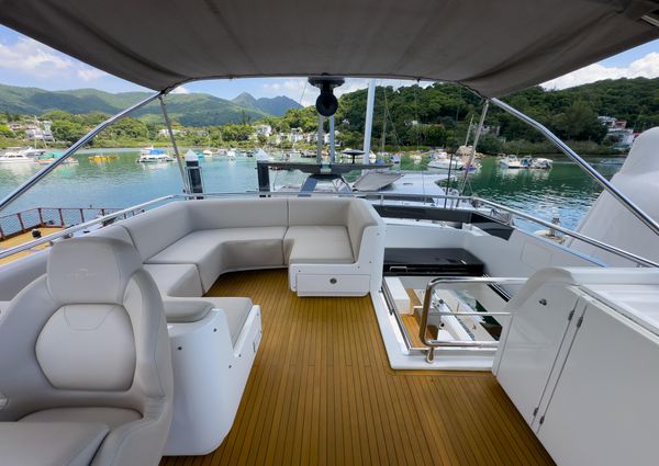 Azimut S8 image