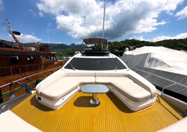 Azimut S8 image
