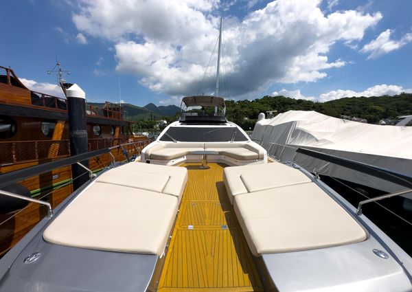 Azimut S8 image