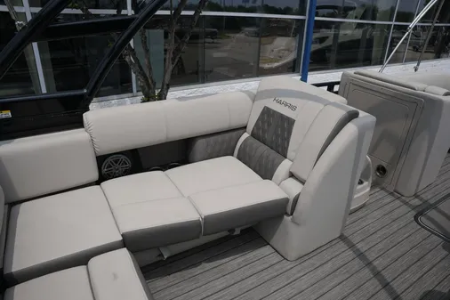 Harris 230 Solstice image