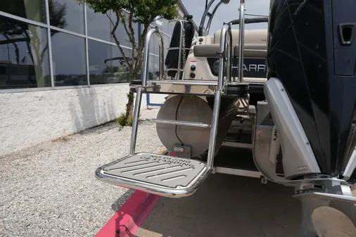 Harris 230 Solstice image