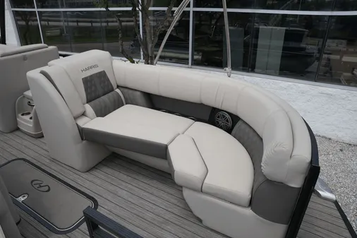 Harris 230 Solstice image