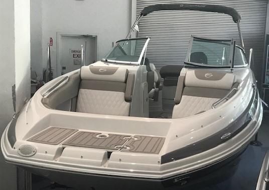 Crownline E255 XS - main image