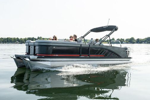 Qwest SPLASH-PAD-L-CLASS image