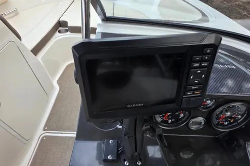 Bayliner VR4 Bowrider I/O image