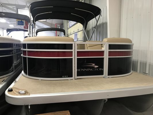 Bennington 22 SLX - main image