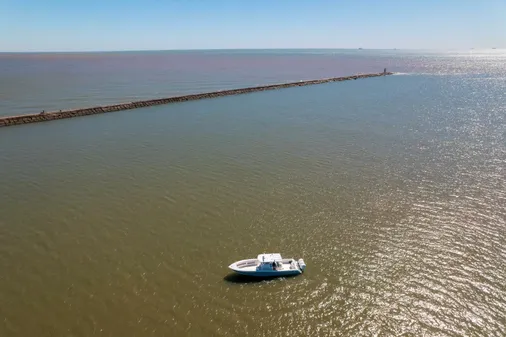 Invincible 39 Open Fisherman image