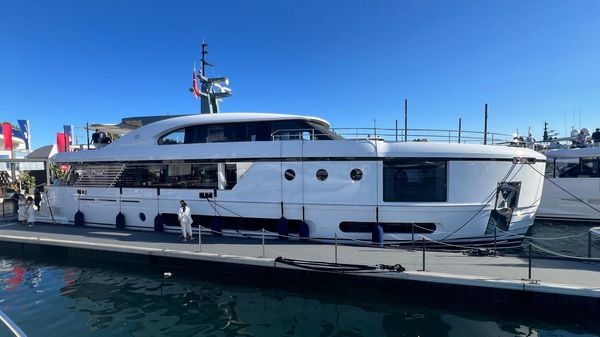 Azimut Magellano 30M 