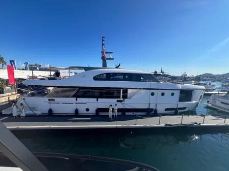 Azimut MAGELLANO-30M image