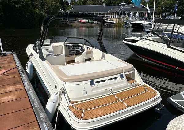 Bayliner VR5 image