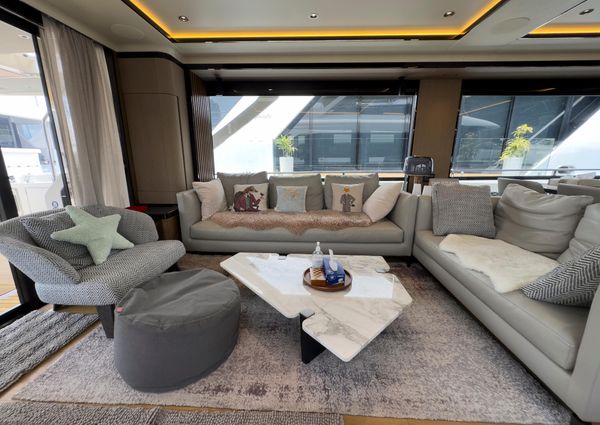 Absolute 73-NAVETTA image