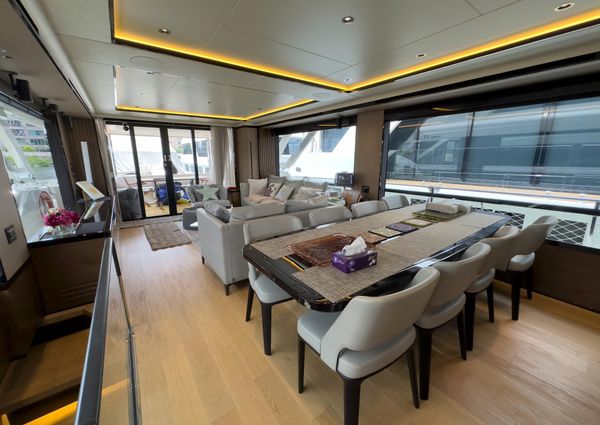 Absolute 73-NAVETTA image