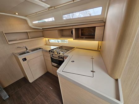 Beneteau OCEANIS-40-1 image