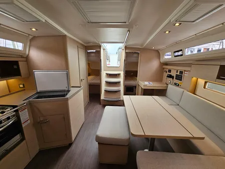 Beneteau OCEANIS-40-1 image