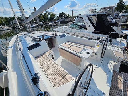 Beneteau OCEANIS-40-1 image